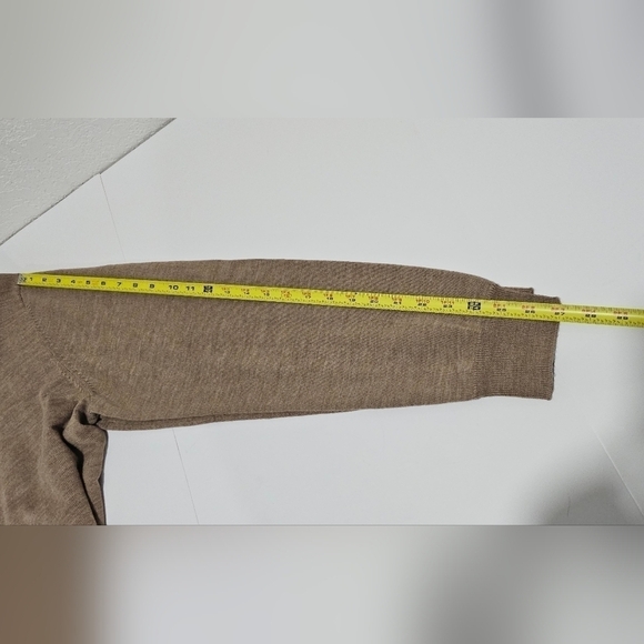 Joseph Abboud Merino Wool V-Neck Sweater Size XL - Picture 8 of 8